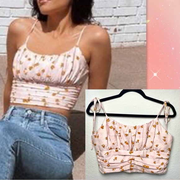 FOREVER 21 Floral Crop Top - Pink‎ - Picture 1 of 7